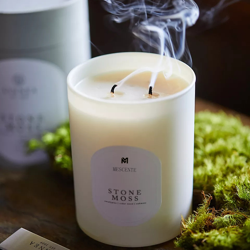 M&Scent Custom Logo Meditation Ungiftige Steine ​​Kräuter Handgegossene, natürlich duftende Sojawachs-Kristallkerzen