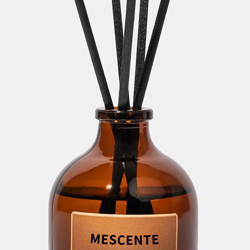 Großes Schwarz und Gold, 100 ml, schillerndes Luxusglas, bunte Stäbchen, Faser-Schiffdiffusor, Lufterfrischer, Lösungsmittel