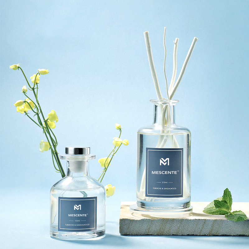 M&Scent Großhandel Luxus-Glasflasche 2022 Neuankömmling Neuestes Design Reed-Diffusor