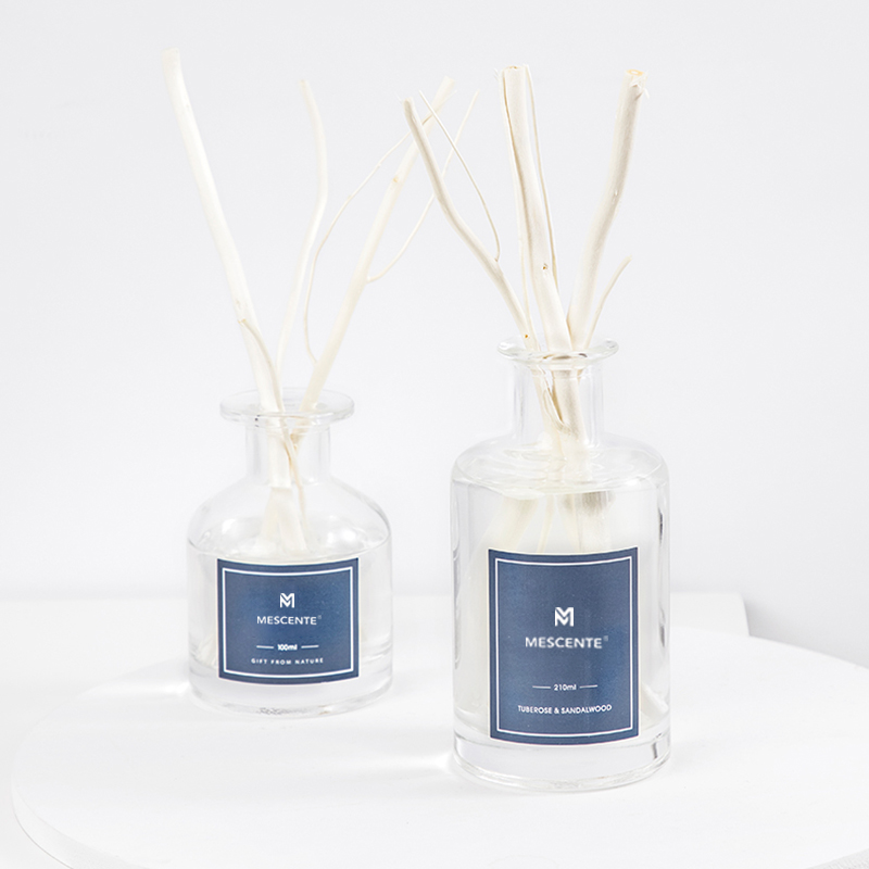 M&Scent Großhandel Luxus-Glasflasche 2022 Neuankömmling Neuestes Design Reed-Diffusor