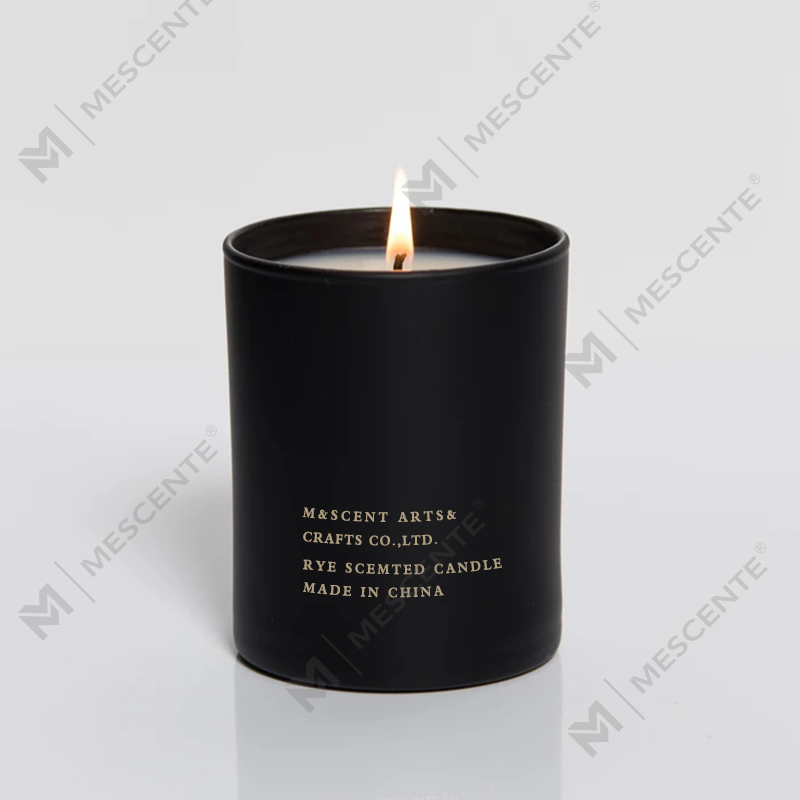 M&Scent Großhandel günstige Private-Label-Aromatherapie-Duftkerzen mit ätherischen Ölen mit großem weißen Holzdocht