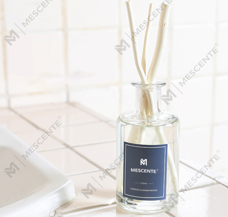 M&Scent Großhandel Luxus-Glasflasche 2025 Neuankömmling Neuestes Design Reed-Diffusor