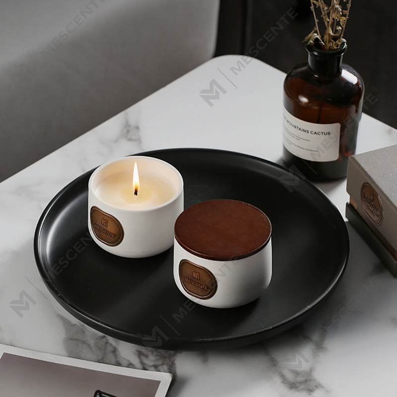 M&Scent Private Label Keramik-Geschenksets mit individuell duftenden Kokosnusswachskerzen