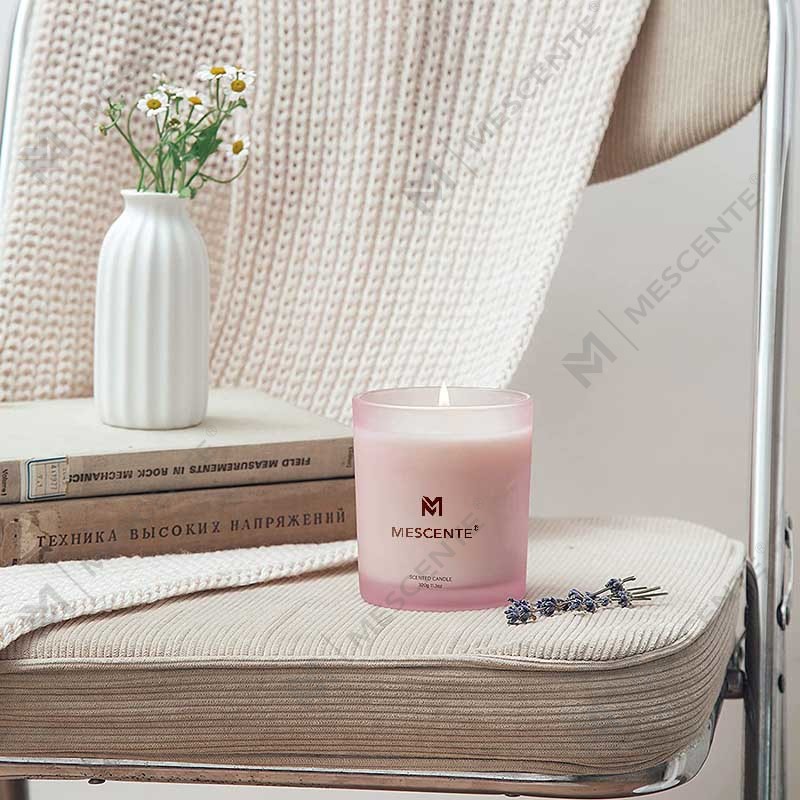 M&Scent Großhandel kundenspezifische Luxus-Meistermarken-Duftkerzen mit Docht und Lavendel-Sojawachs