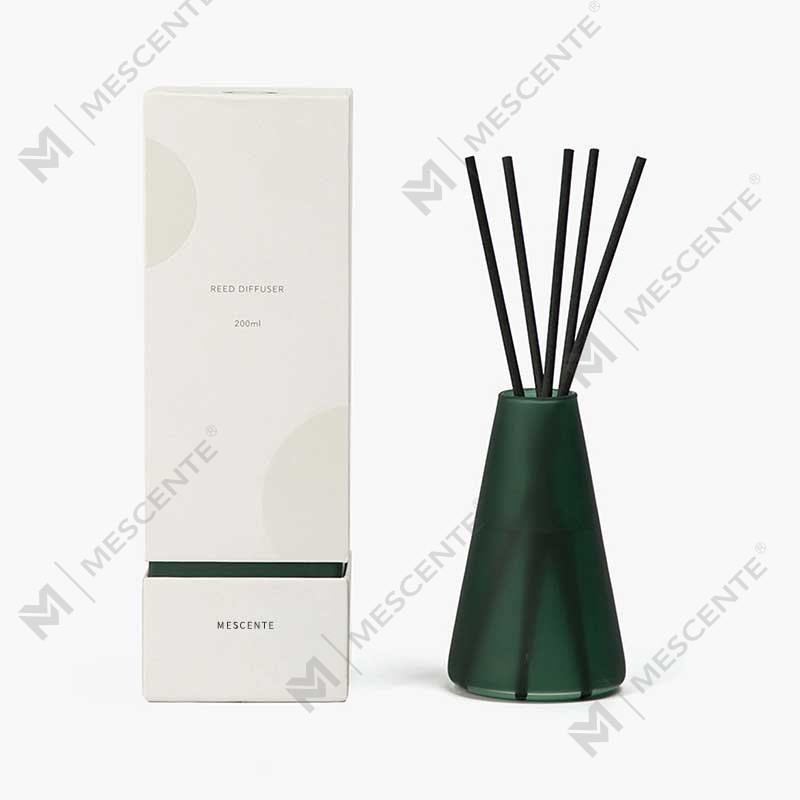 Großhandel OEM 200 ml Luxus-Box-Verpackung Rattan-Sticks Home Fragrance Aroma Reed Diffusor Geschenkset