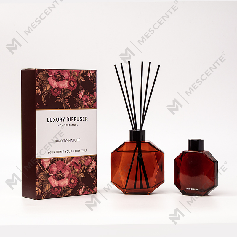 M&Scent Großhandel, luxuriöses, individuelles Mini-Flaschen-Aromatherapie-Reed-Diffusoröl mit Geschenkbox