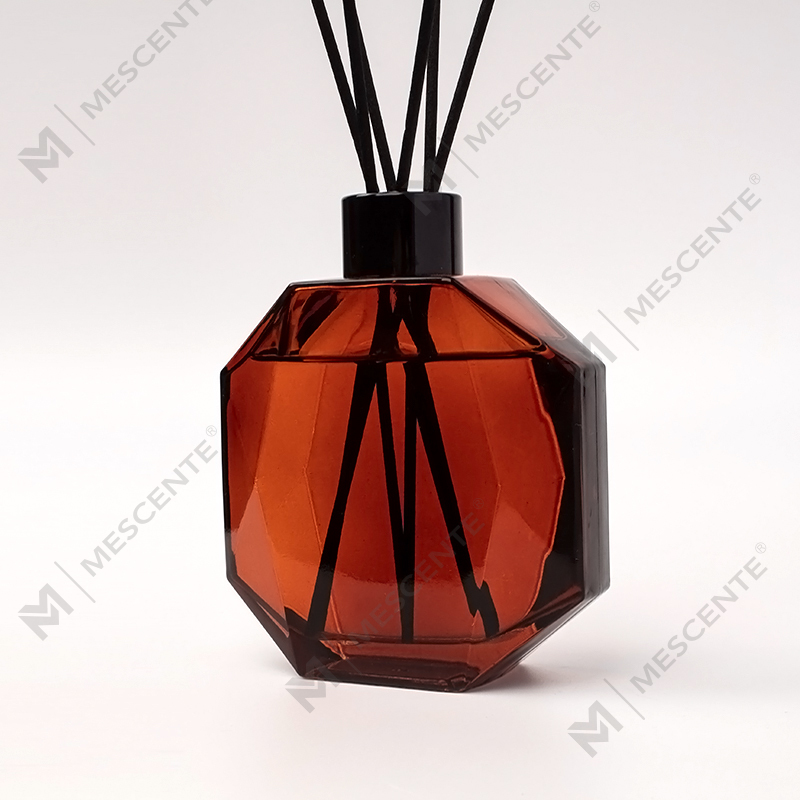 M&Scent Großhandel, luxuriöses, individuelles Mini-Flaschen-Aromatherapie-Reed-Diffusoröl mit Geschenkbox