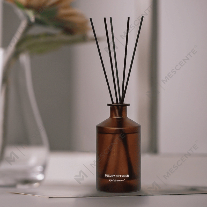 M&Scent Custom Luxus-Milchglasflasche für Zuhause, Duftstäbchen-Diffusor für ätherische Öle