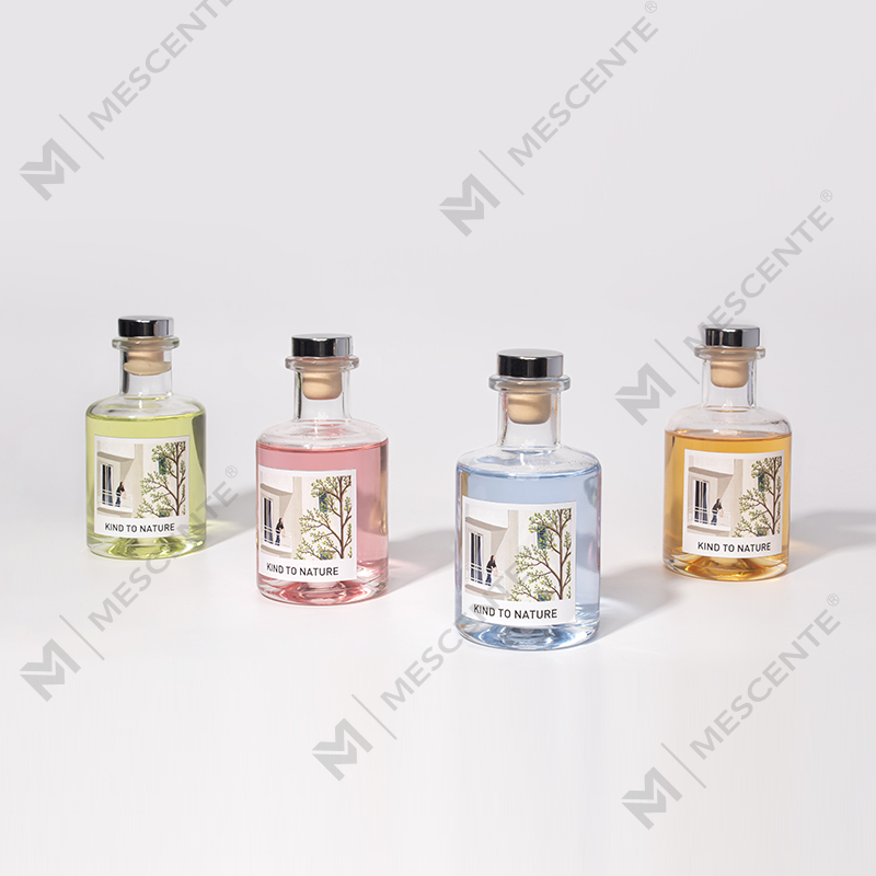 M&Scent Luxuriöser, dekorativer Duftdiffusor aus ätherischen Ölen in großer Flasche mit Geschenkset aus getrockneten Blumen