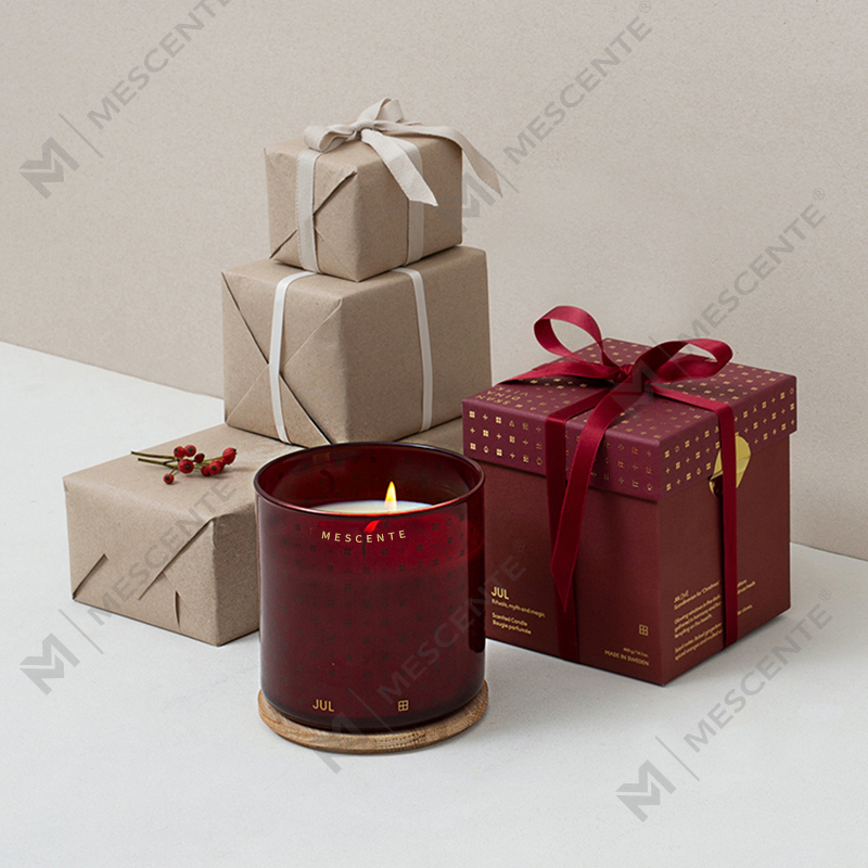 M&Scent Luxuriöse, handgefertigte, weihnachtliche, dekorative Sojawachskerzen mit Geschenkbox