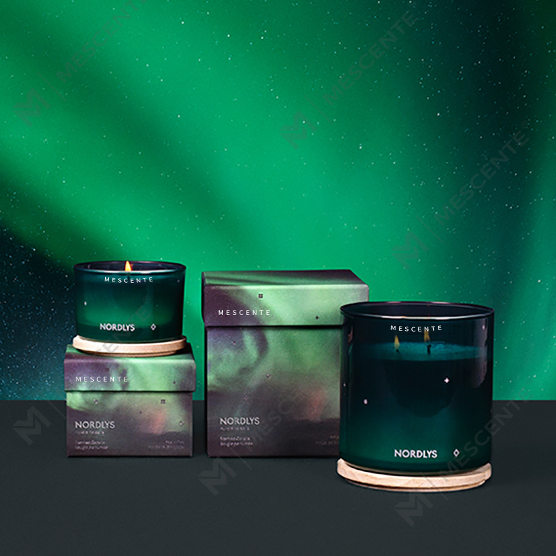 M&Scent Luxuriöse, handgefertigte, weihnachtliche, dekorative Sojawachskerzen mit Geschenkbox