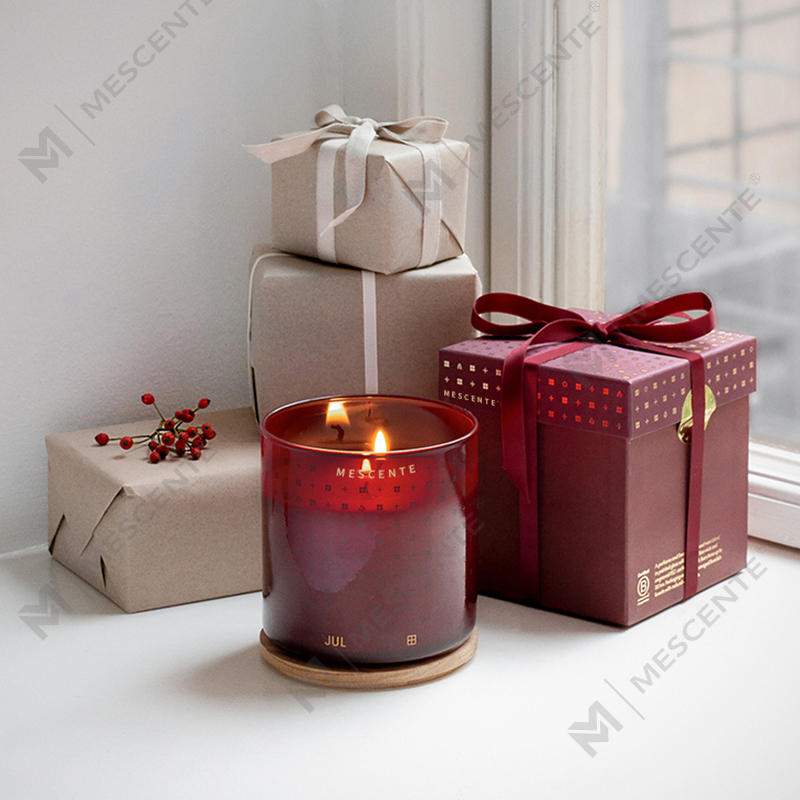 M&Scent Luxuriöse, handgefertigte, weihnachtliche, dekorative Sojawachskerzen mit Geschenkbox