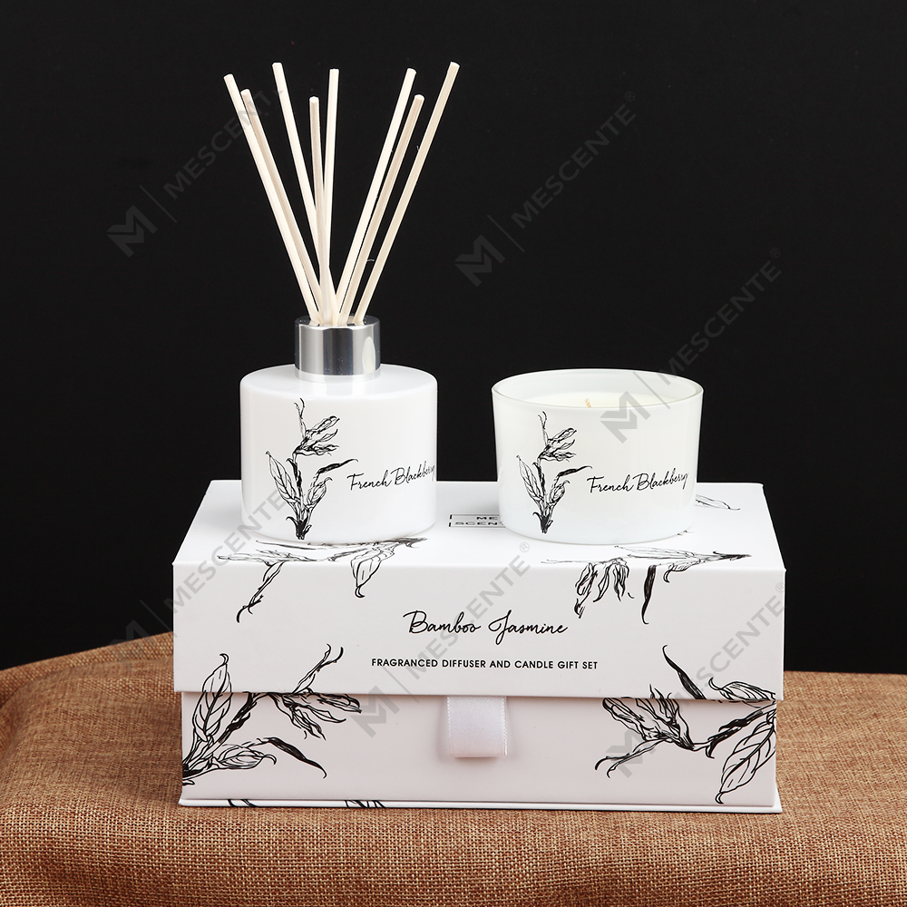 Mescente Großhandel mit Luxus-Eigenmarken-Aroma-Diffusor und Duftkerzen-Geschenkset