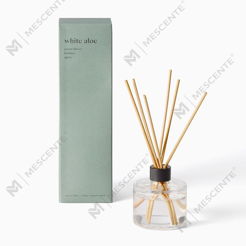M&Scent maßgeschneiderter Luxus-Eigenmarken-Blumen-Red-Diffusor mit Box