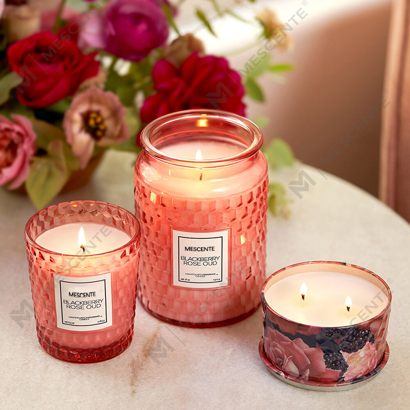 M&Scent Custom Weihnachtsdekoration Blackberry Rose Oud Icon Kerze