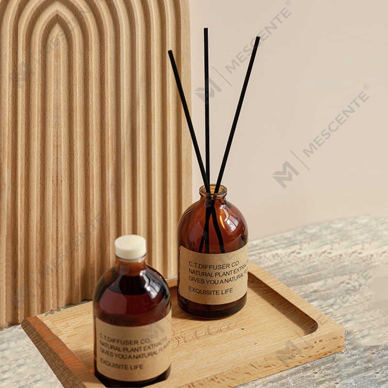 M&Scent Luxusdekor-Set aus Schilfrohrdiffusor und Duftkerze für zu Hause mit Boxverpackung