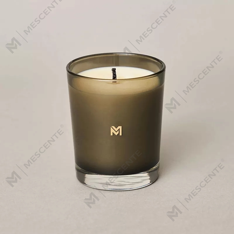 M&Scent Großhandel Neue Luxus-Sojakerze mit kundenspezifischem Private-Label-Weihnachtskristallglas und Kerzen-Duft-Sojakerze mit Deckel